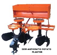 Semi Automatic Potato Planter