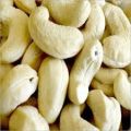 Curve Oval Slices Light Cream Light White White Yellow cashew kernels