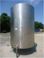 Silver Polished vertical stainless steel storage tank