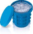 Silicone and Polypropylene 280g silicone ice cube maker bucket