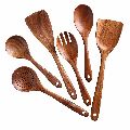 6 Wooden Spoon Set