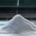 White silicon dioxide powder