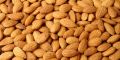 Almond Seeds California Almond Nuts, Packing Size: 25 Kg