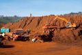 Brown Dry and wet Brown 57 iron ore fines