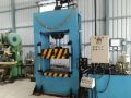 Hydraulic 440 V scrap baling press